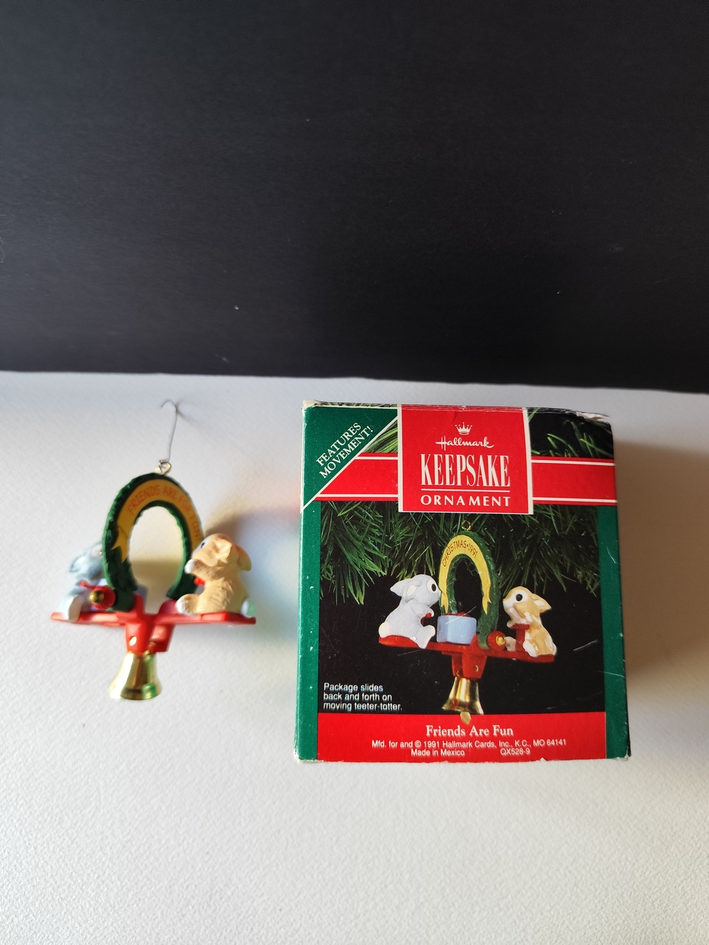 3/$30💜Hallmark Christmas Ornament 1991 FREINDS ARE FUN RABBITS BUNNY